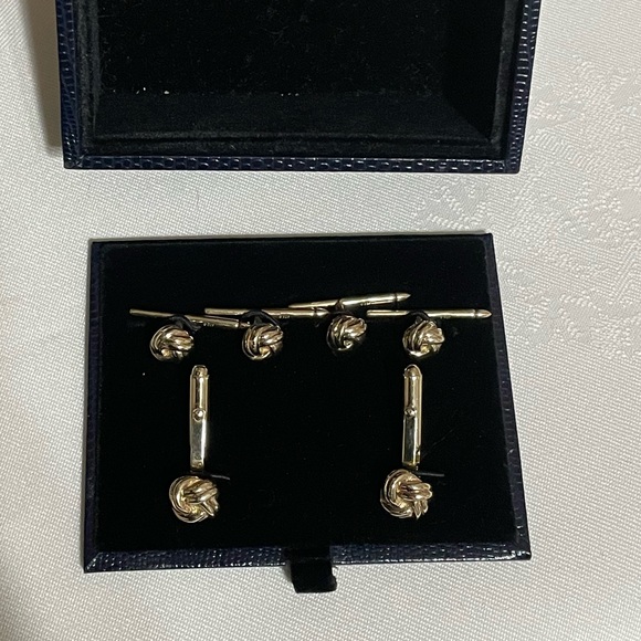 Brooks Brothers cuff link and stud set - Picture 4 of 5